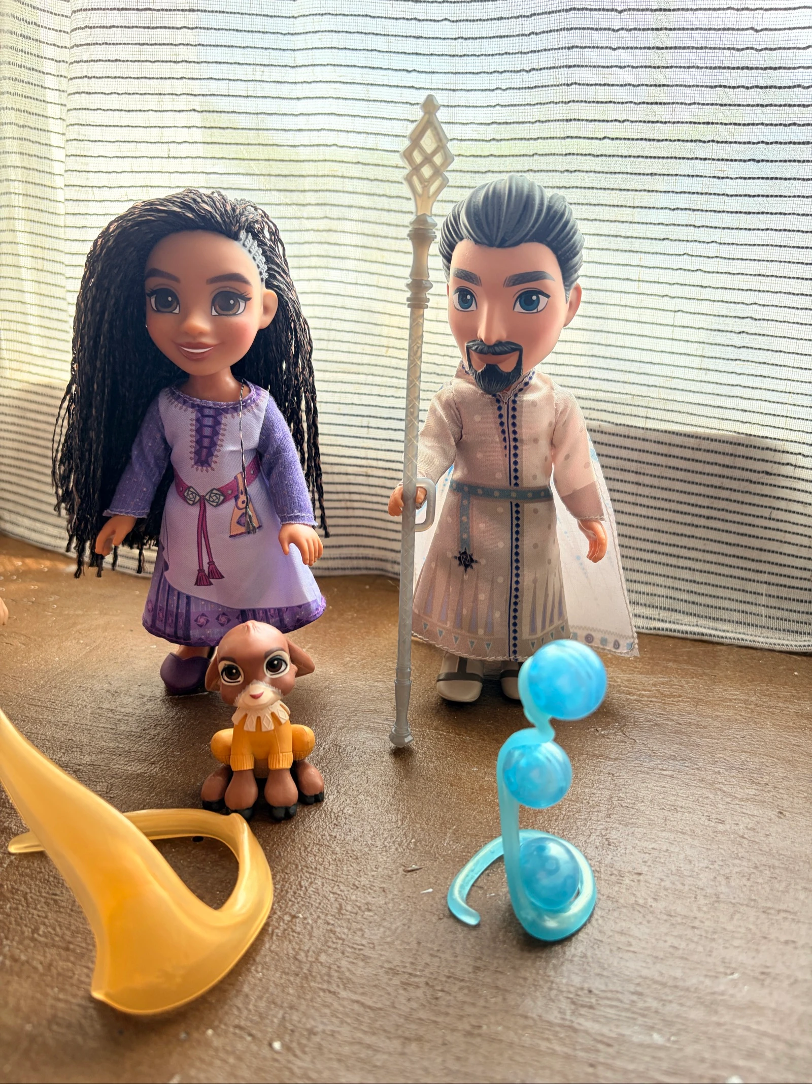 Lot de 3 poupées Disney Wish + accessoires officiels – photo 4